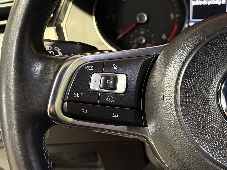 Volkswagen Passat 2.0TDI  4x4