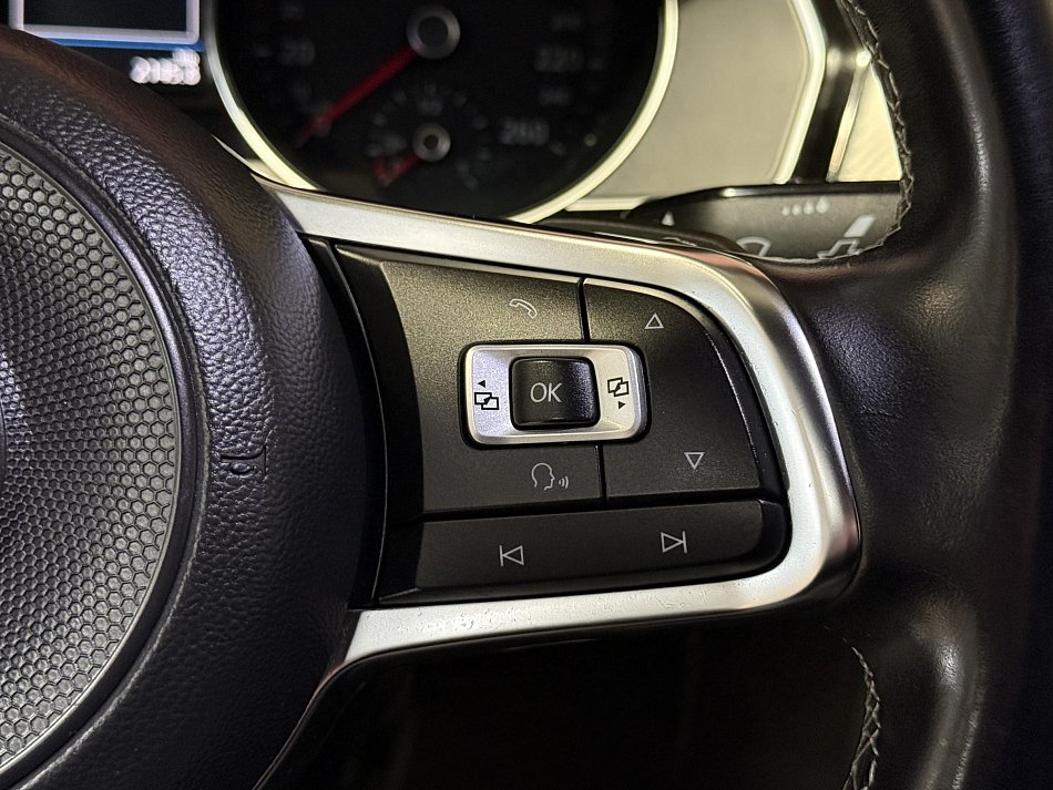 Volkswagen Passat 2.0TDI  4x4