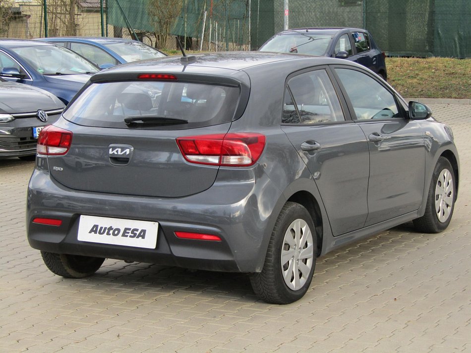Kia Rio 1.2i 