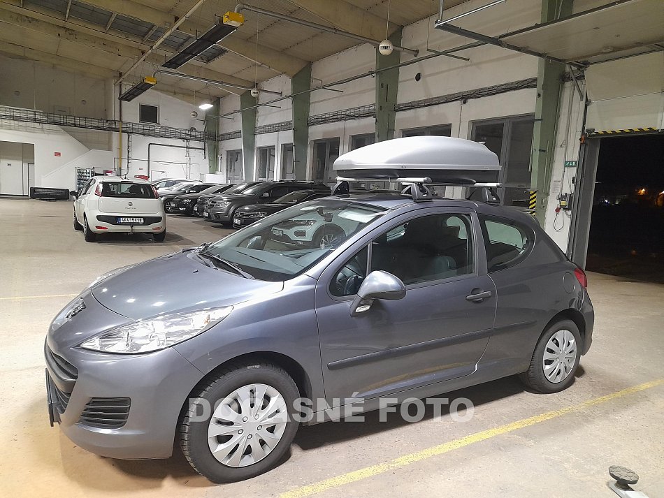 Peugeot 207 1.4i 