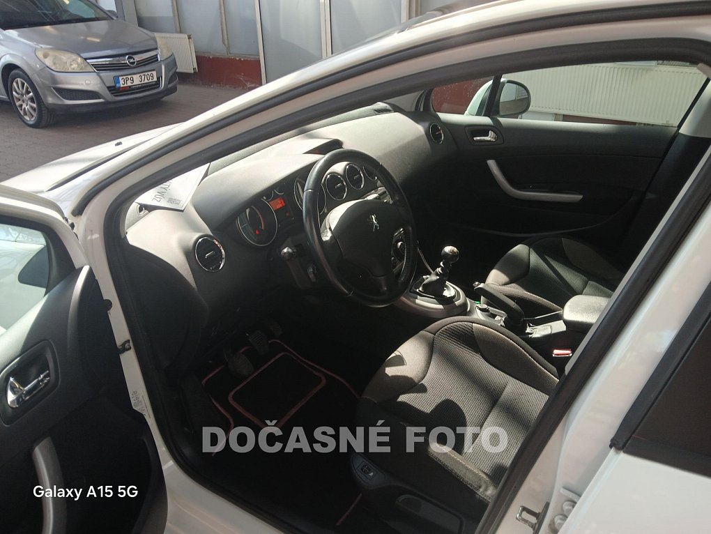 Peugeot 308 1.6 HDi 