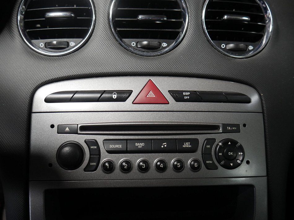 Peugeot 308 1.6 HDi 