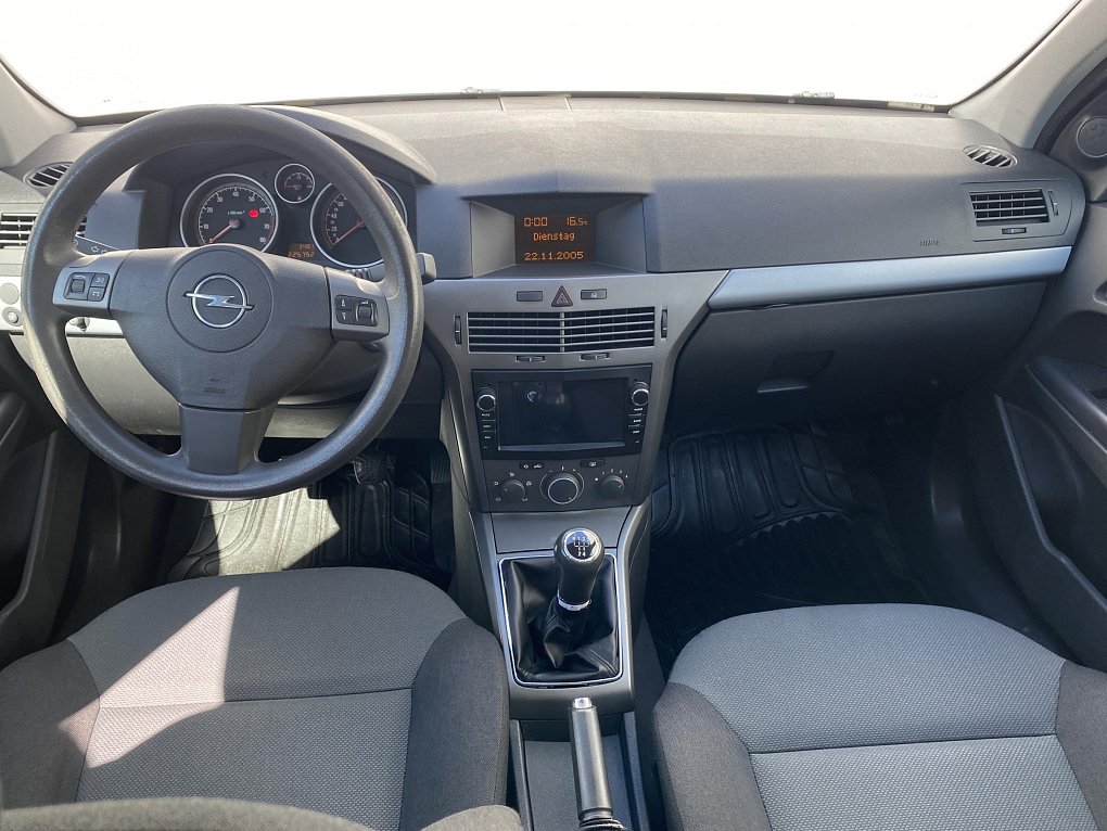 Opel Astra 1.6i 