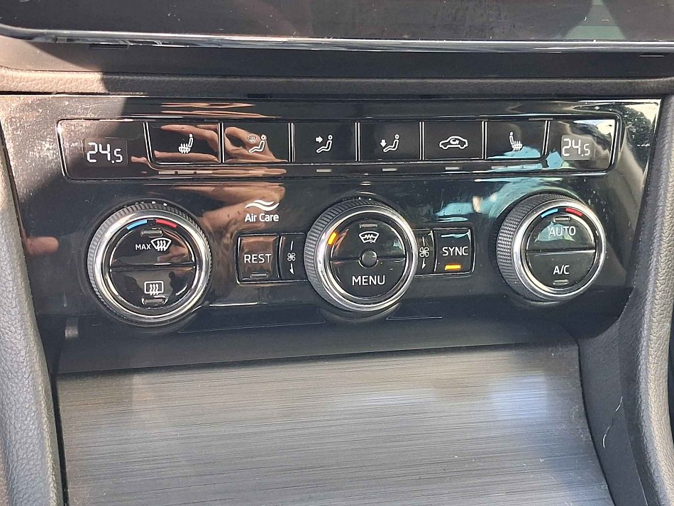 Škoda Superb III 2.0 TSi Scout 4x4