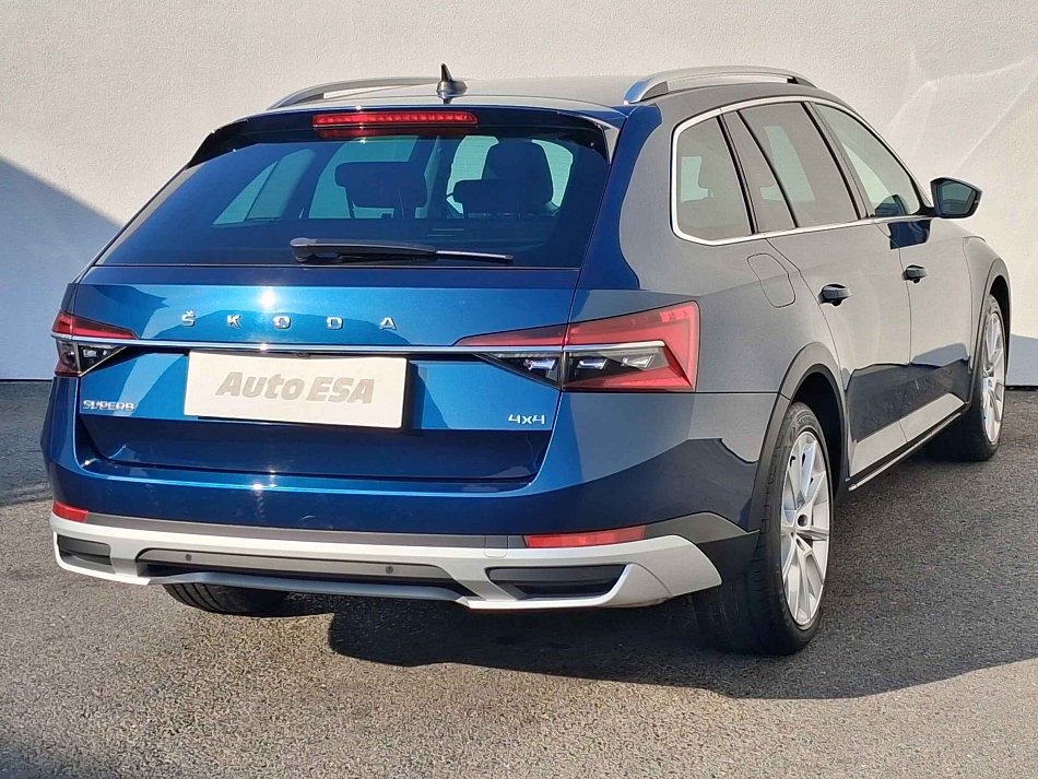 Škoda Superb III 2.0 TSi Scout 4x4