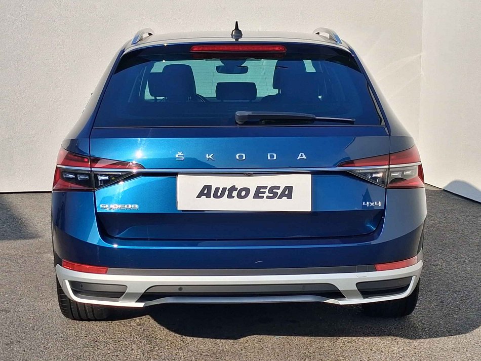 Škoda Superb III 2.0 TSi Scout 4x4