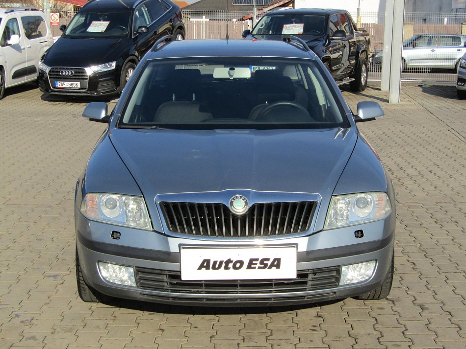 Škoda Octavia II 2.0 TDi Elegance