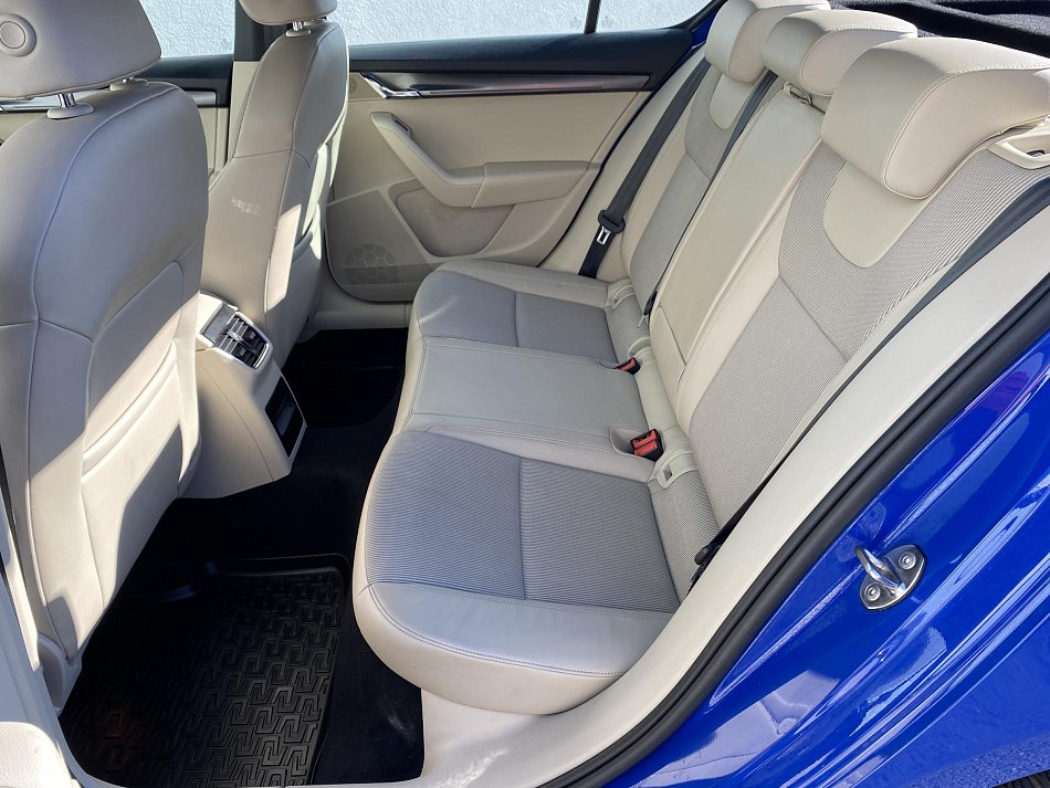Škoda Octavia III 2.0 TDi Style
