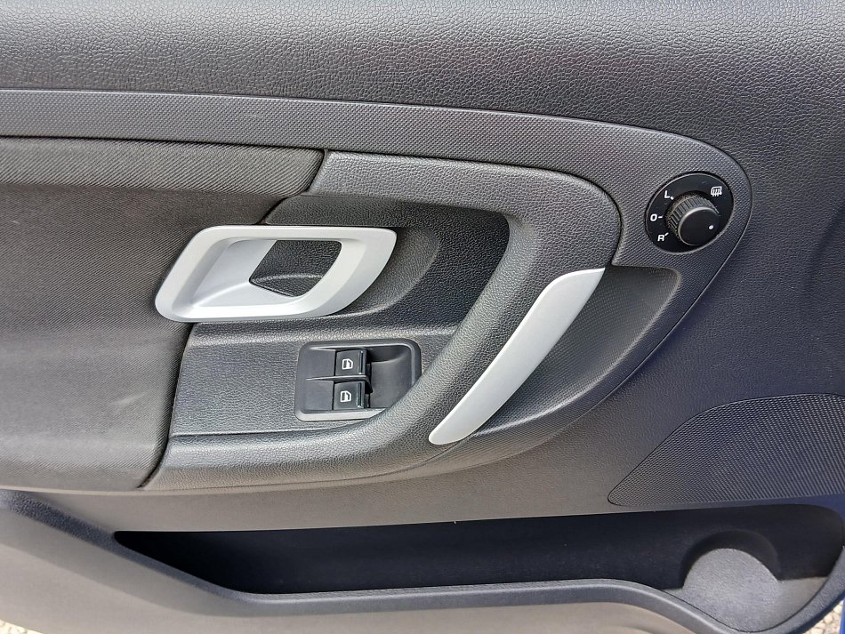 Škoda Fabia II 1.4i Ambiente