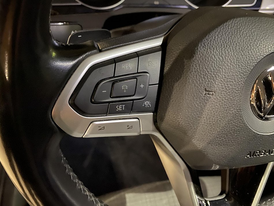 Volkswagen Passat 1.6 TDi Business