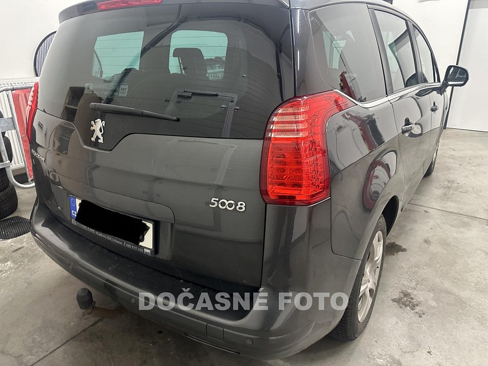 Peugeot 5008 1.6HDI 