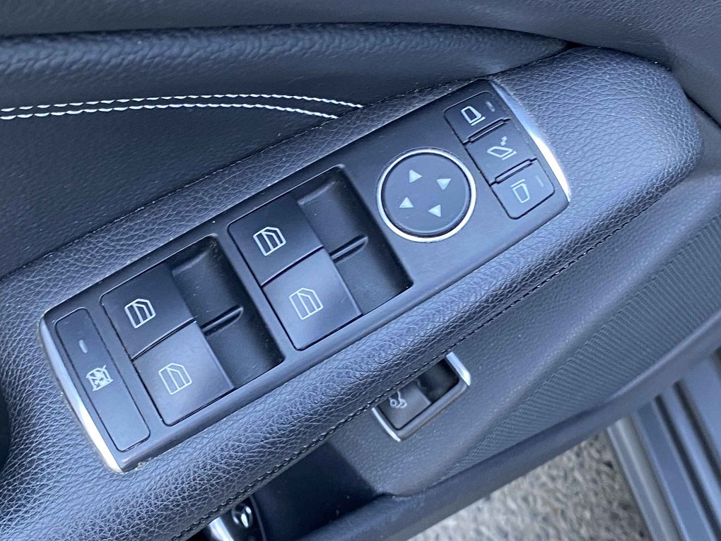 Mercedes-Benz CLA 2.2 CDi  220