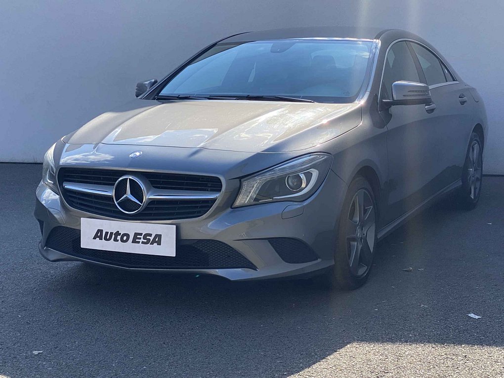 Mercedes-Benz CLA 2.2 CDi  220