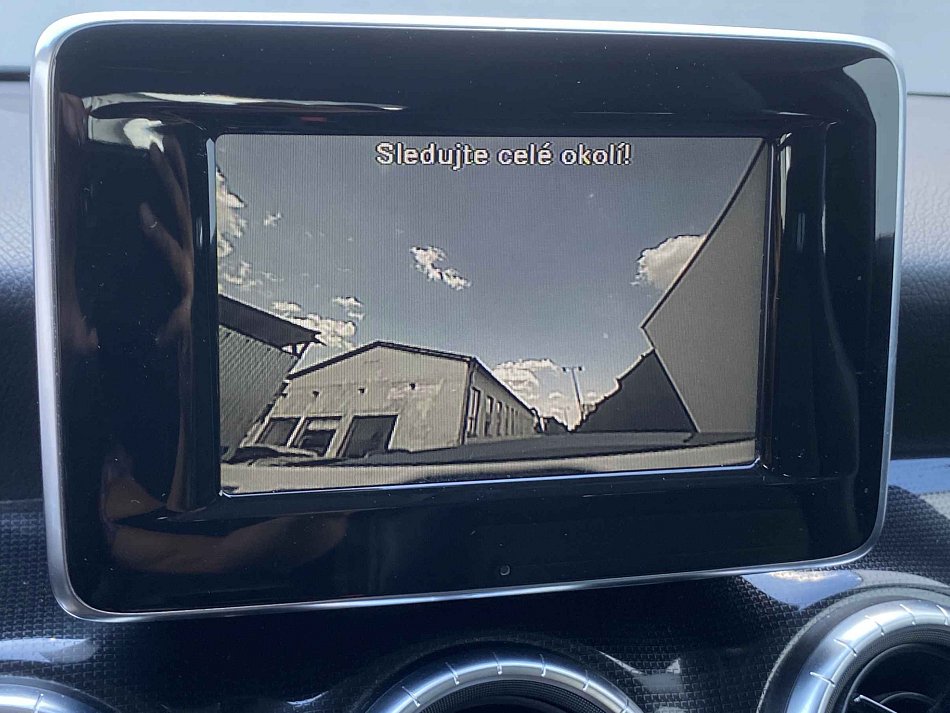 Mercedes-Benz CLA 2.2 CDi  220