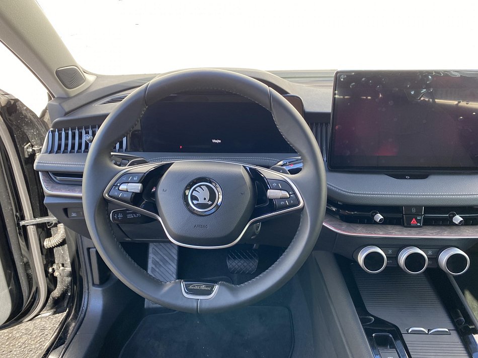 Škoda Superb IV 2.0 TSi L&K 4x4