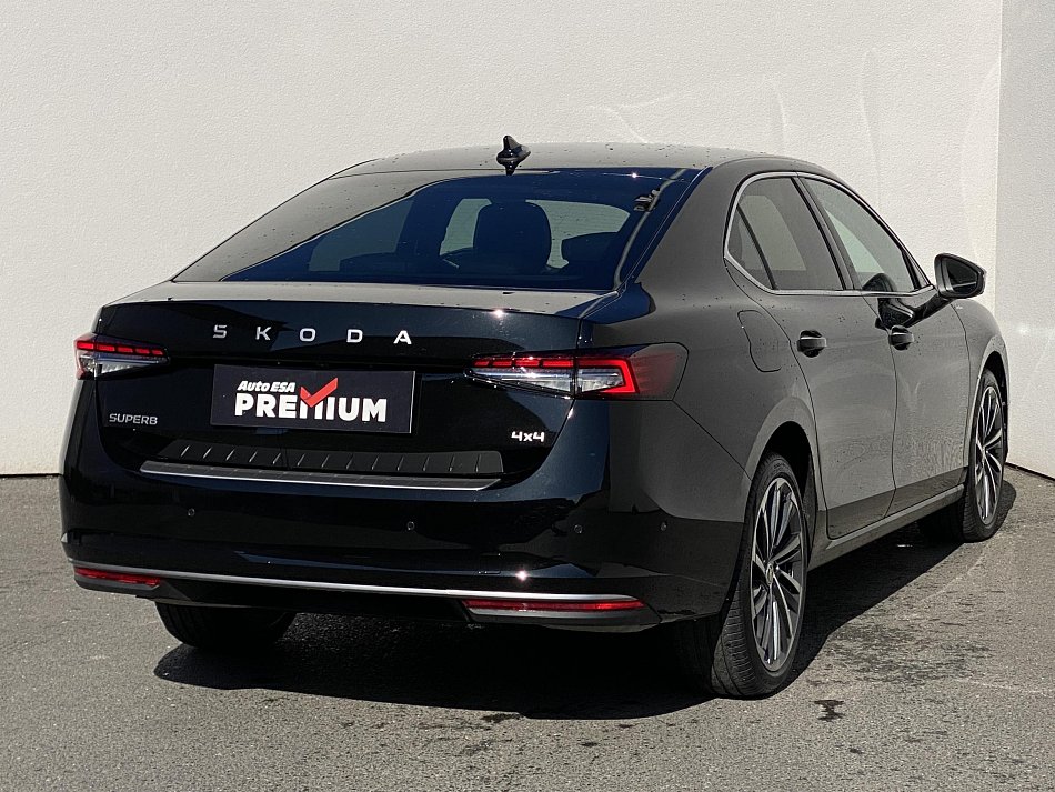 Škoda Superb IV 2.0 TSi L&K 4x4