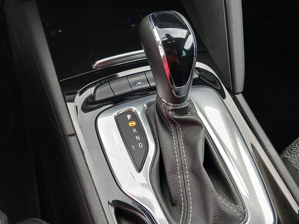 Opel Insignia 2.0CDTi 