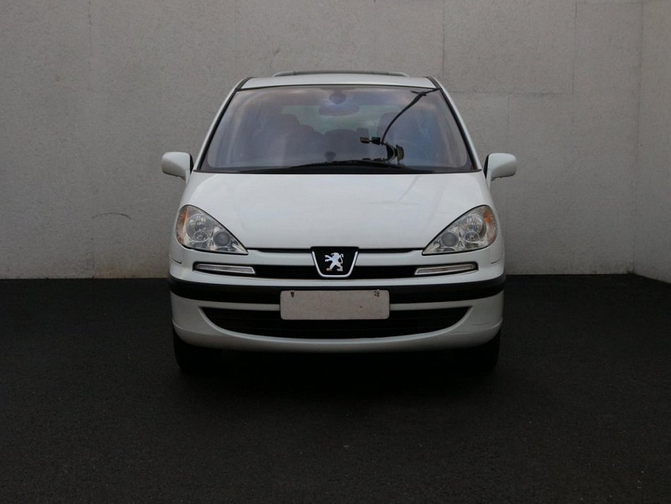 Peugeot 807 2.2i 