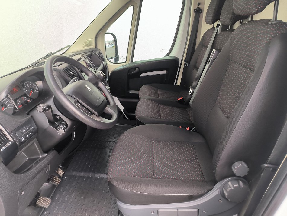 Peugeot Boxer 2.2HDi  L4H2