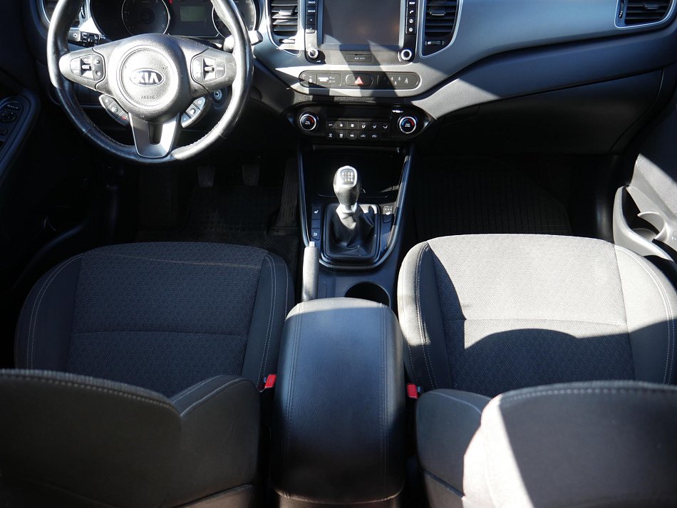 Kia Carens 1.7CRDi 