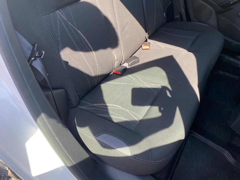 Peugeot 208 1.4 HDi 
