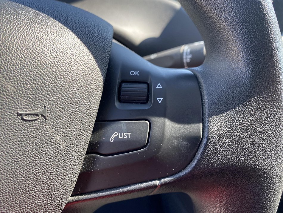 Peugeot 208 1.4 HDi 