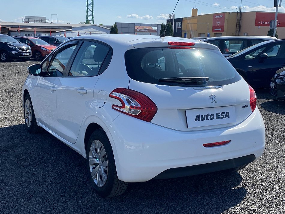 Peugeot 208 1.4 HDi 