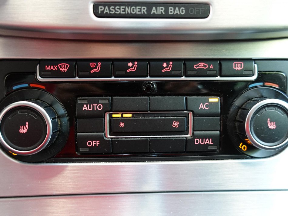 Volkswagen Passat CC 2.0TSi 