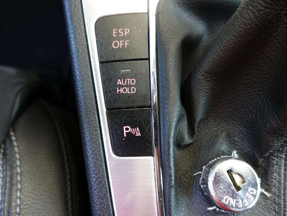 Volkswagen Passat CC 2.0TSi 