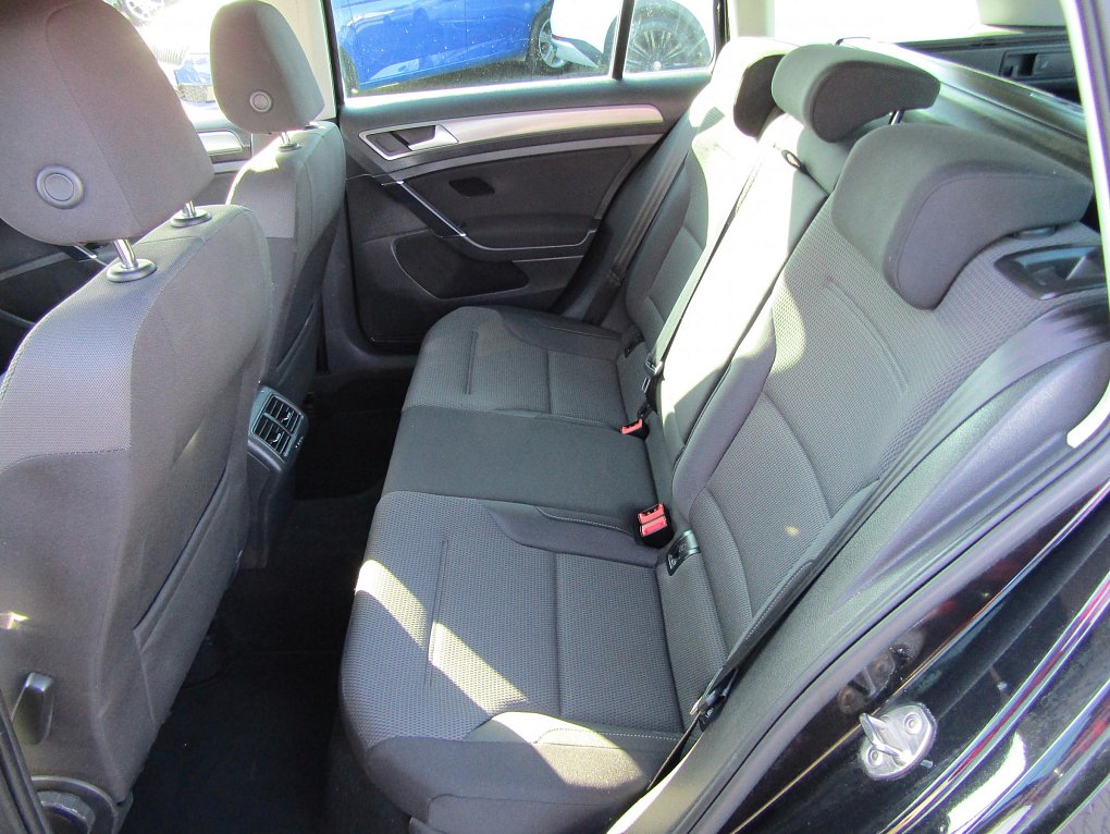 Volkswagen Golf 1.2 TSi Comfortline VII