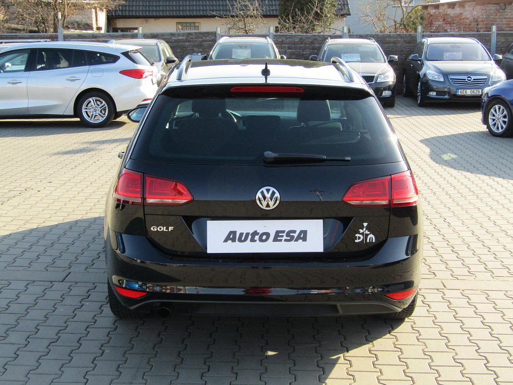 Volkswagen Golf 1.2 TSi Comfortline VII