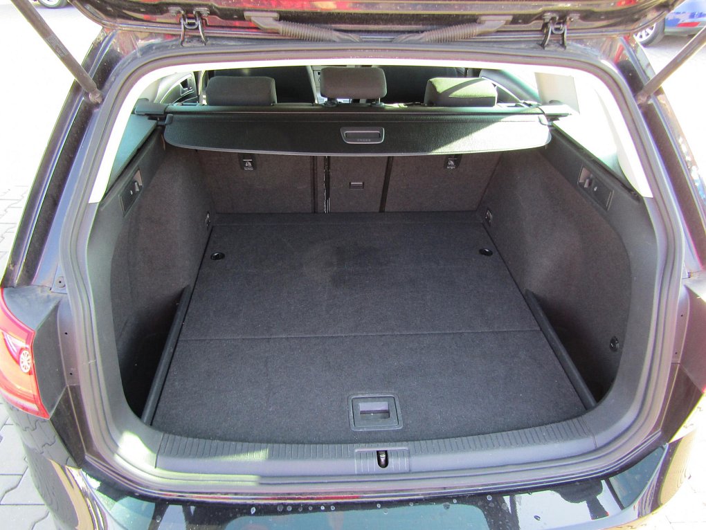 Volkswagen Golf 1.2 TSi Comfortline VII