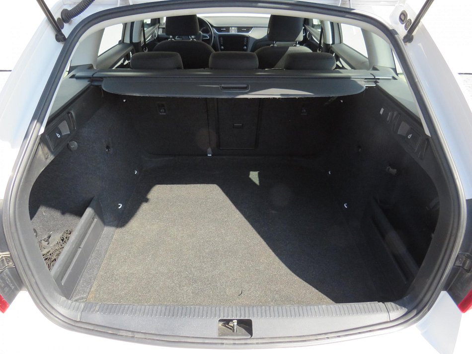 Škoda Octavia III 2.0TDi Style