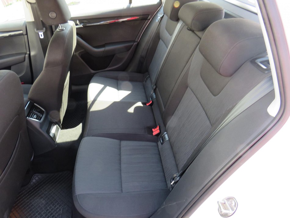 Škoda Octavia III 2.0TDi Style