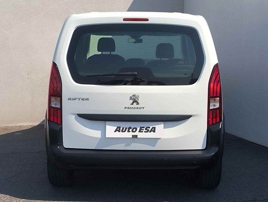Peugeot Rifter 1.2 PT Active