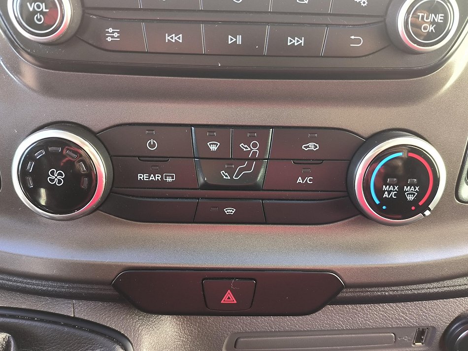 Ford Transit Custom 2.0TDCi Trend L2 DÍLNA SORTIMO