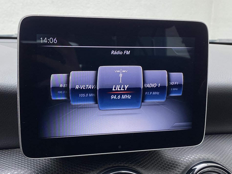 Mercedes-Benz Třída A 1.6 i  A180