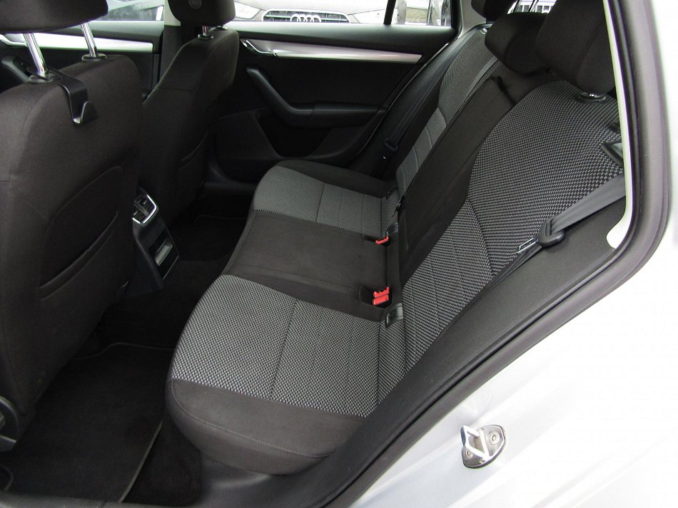 Škoda Octavia III 1.6TDi 