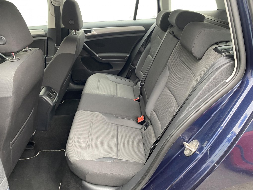 Volkswagen Golf 1.6 TDI 