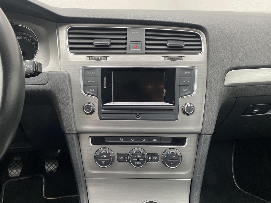 Volkswagen Golf 1.6 TDI 