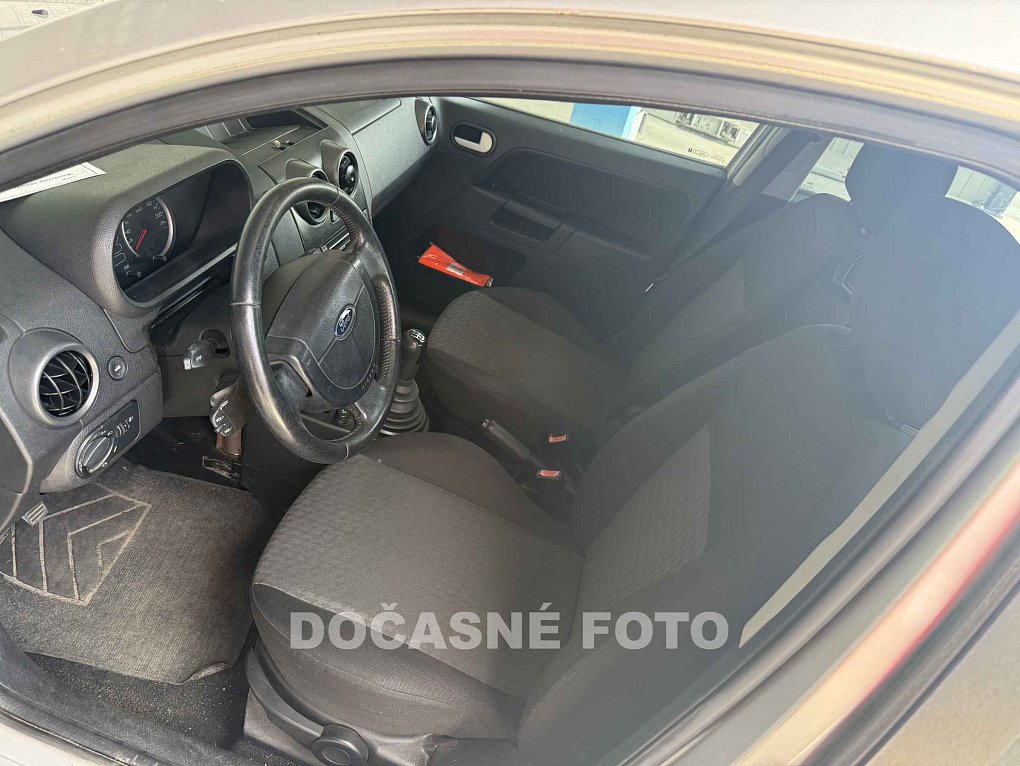 Ford Fusion 1.4i 