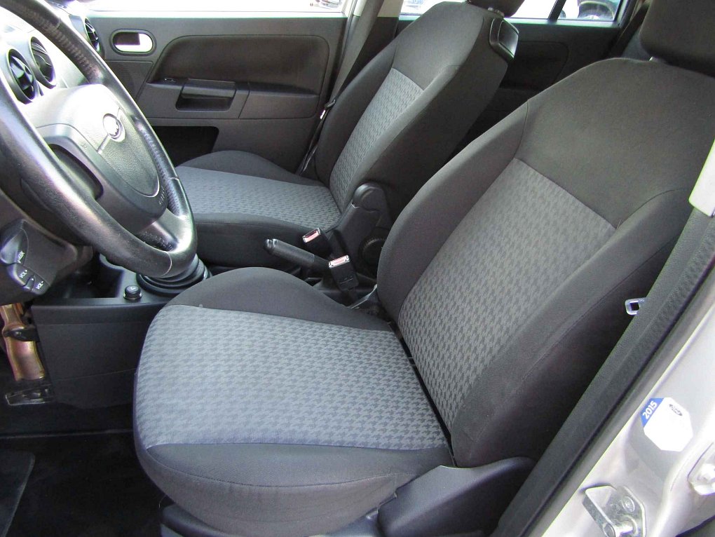 Ford Fusion 1.4i 