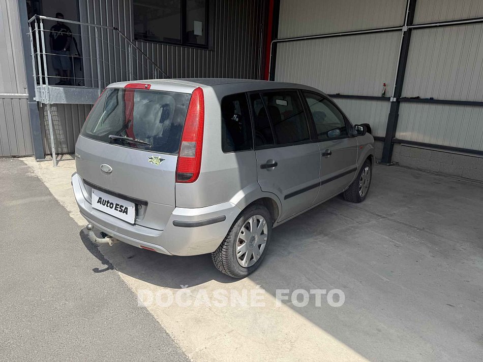 Ford Fusion 1.4i 