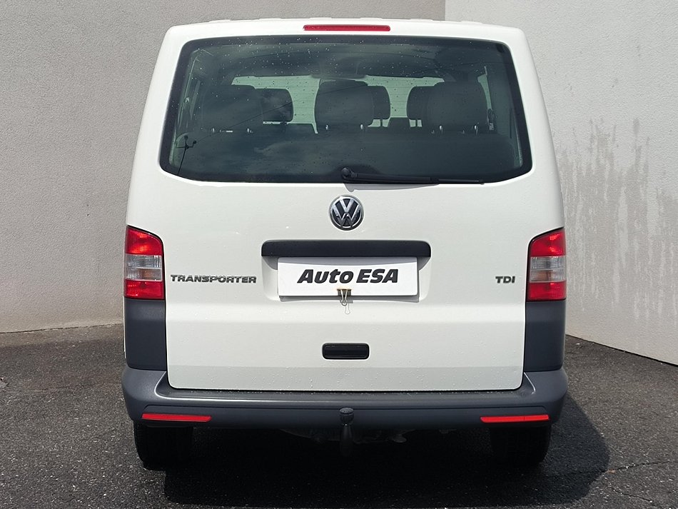 Volkswagen Transporter 2.0TDi  9míst
