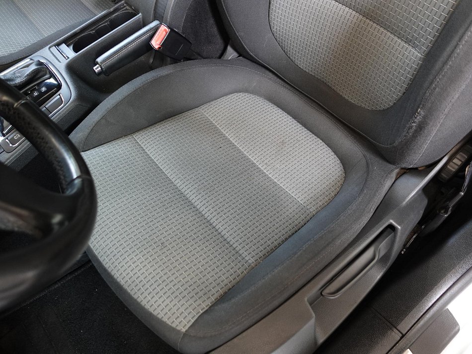 Škoda Superb II 2.0 TDi Ambiente