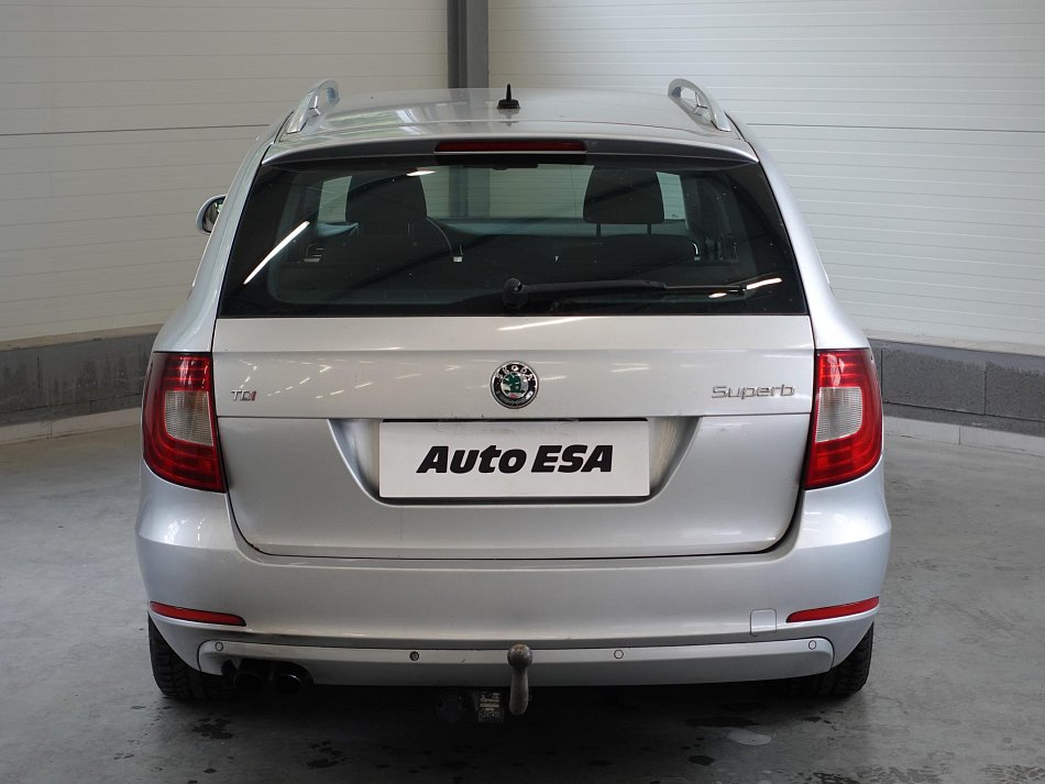 Škoda Superb II 2.0 TDi Ambiente