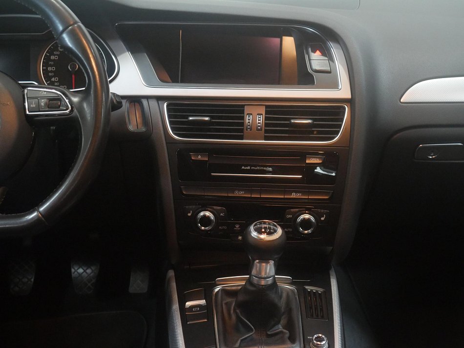 Audi A4 2.0 TDi 