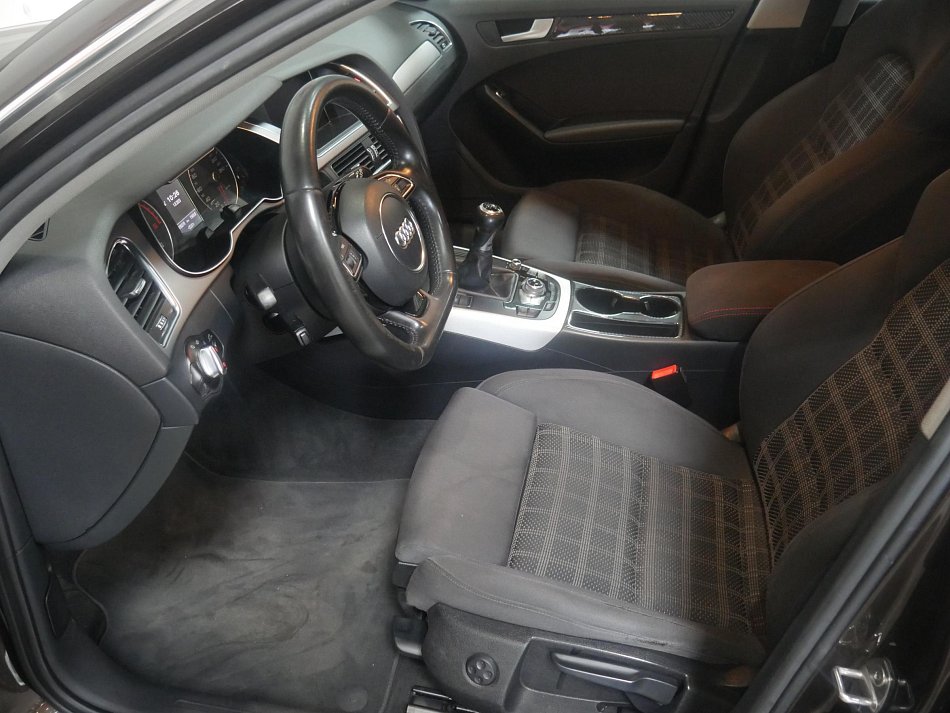 Audi A4 2.0 TDi 