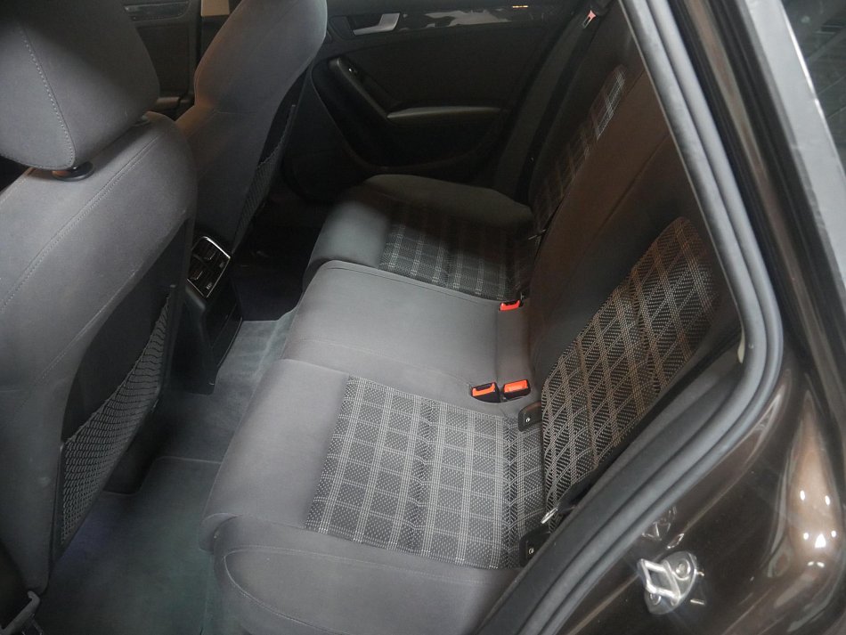 Audi A4 2.0 TDi 