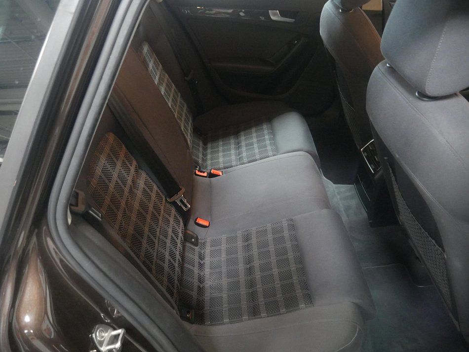 Audi A4 2.0 TDi 